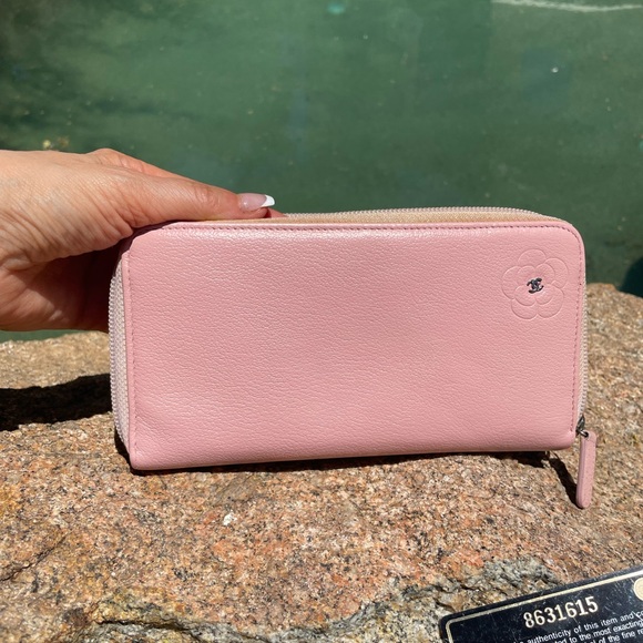 Chanel Cameilla long zip around wallet - Picture 1 of 16